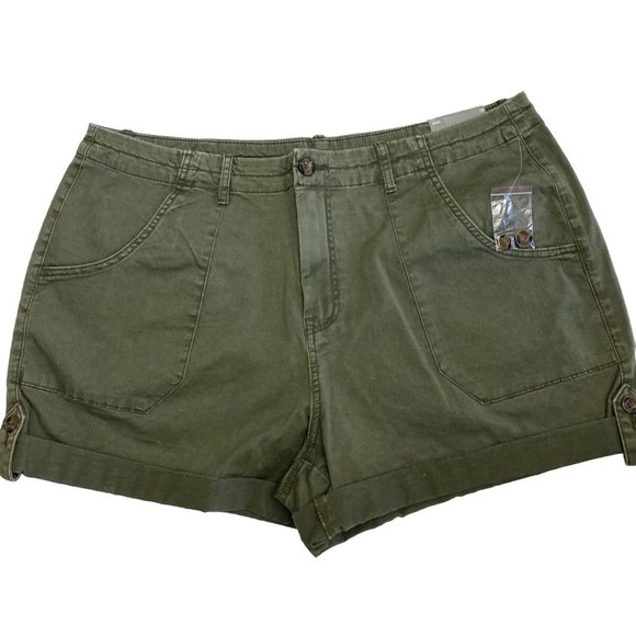 Ladies shorts size 18 New - Picture 1 of 12